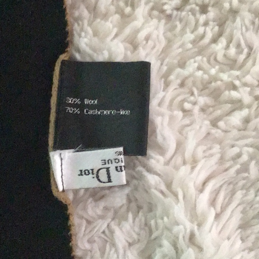 Christian Dior scarf - Picture 3 of 8